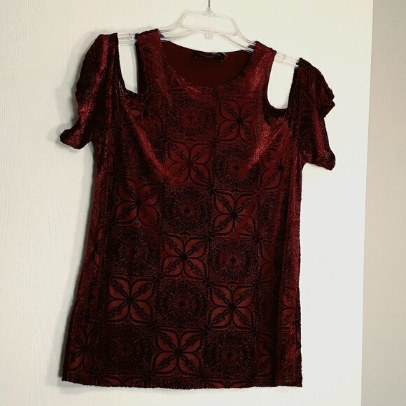 IVANKA TRUMP Burgundy Floral Velour Cold-Shoulder Tunic; Size Small - Picture 1 of 6